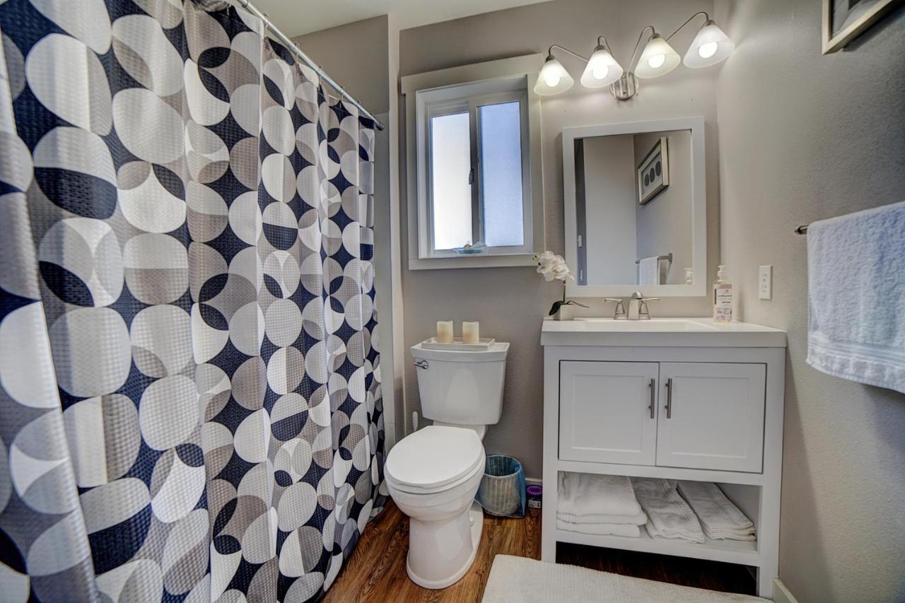 Cozy 2 Bedroom Townhouse In Northgate Seattle Eksteriør billede